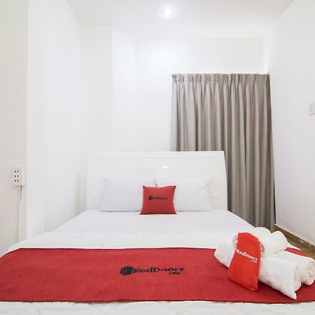Reddoorz Plus Near Tan Dinh Market TP. Hồ Chí Minh Ngoại thất bức ảnh