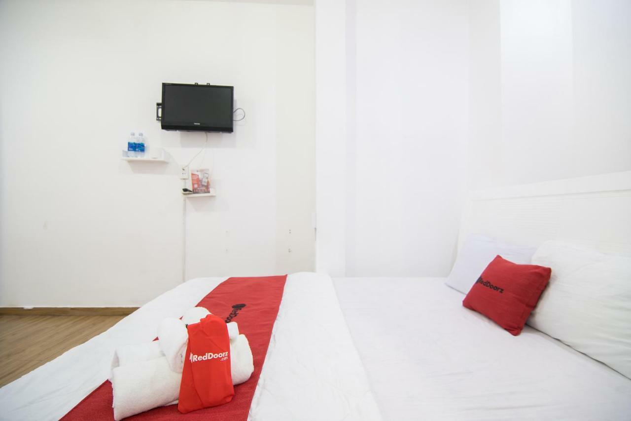 Reddoorz Plus Near Tan Dinh Market TP. Hồ Chí Minh Ngoại thất bức ảnh